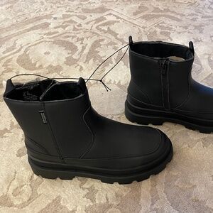 Brand new H&M women’s boots